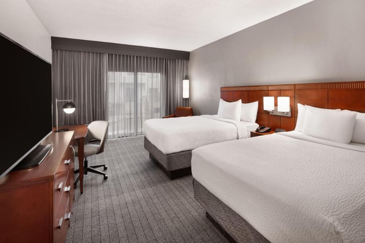 Courtyard By Marriott Memphis Airport Exterior foto
