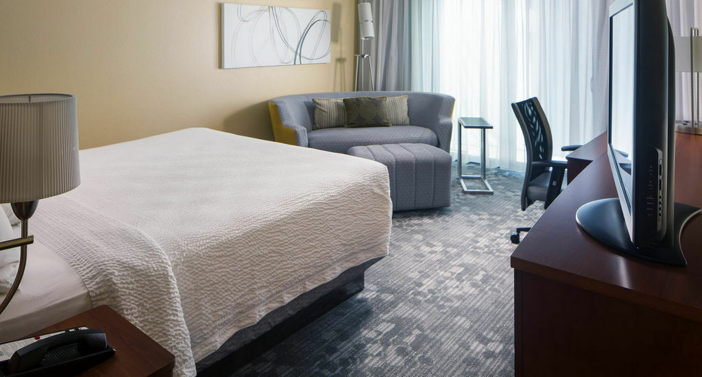 Courtyard By Marriott Memphis Airport Exterior foto